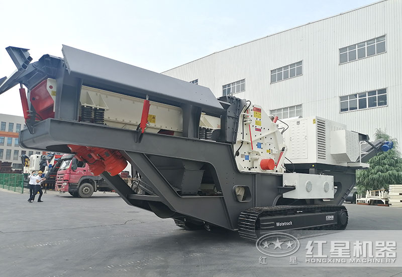 履帶移動磕石機(jī)