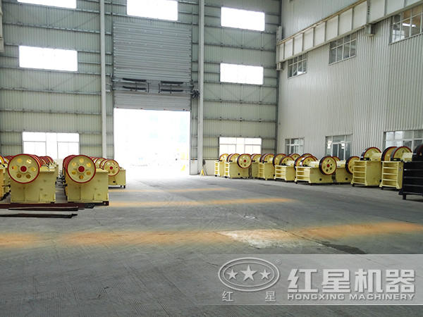 礦山破碎機械設(shè)備 礦山破碎機械設(shè)備