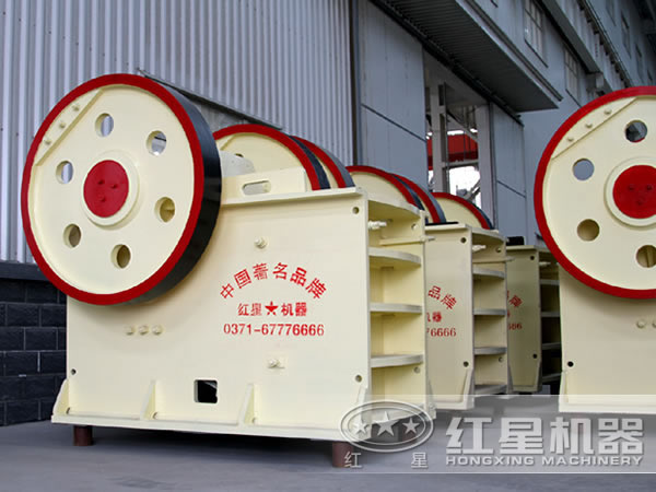顎式破碎機(jī) 顎式破碎機(jī)