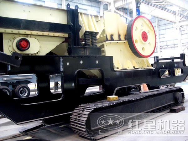 履帶式單頭巖石破碎機 履帶式單頭巖石破碎機