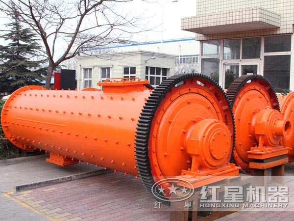 時產(chǎn)30-40噸環(huán)保型球磨機高清圖