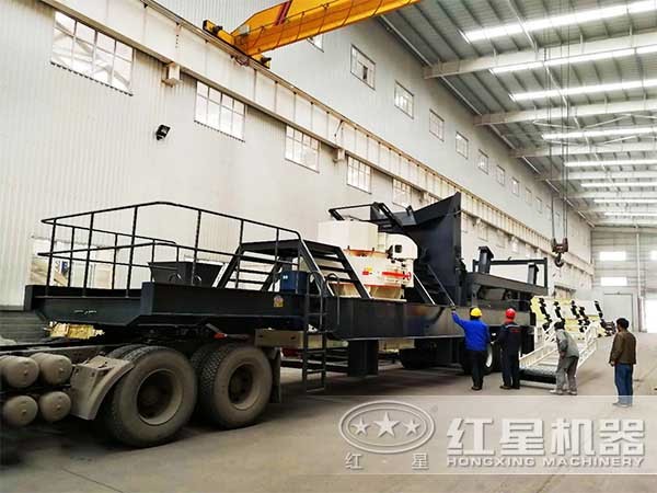 紅星移動(dòng)汽車載式打石子機(jī)生產(chǎn)車間 紅星移動(dòng)汽車載式打石子機(jī)生產(chǎn)車間