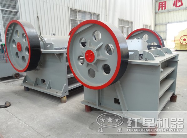 柴油小型破石機 柴油小型破石機