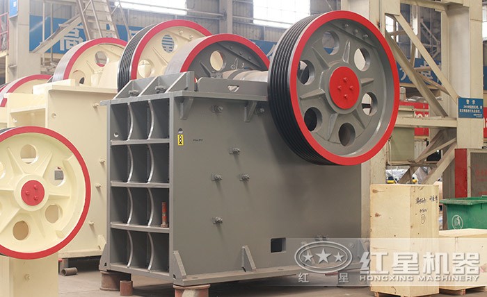 PE顎式破碎機(jī) PE顎式破碎機(jī)