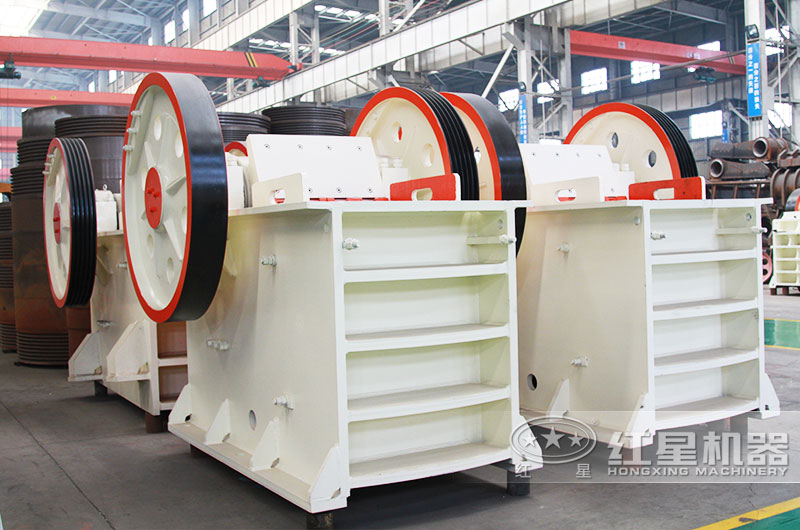 每小時500噸大型破碎機(jī)多少錢一臺？