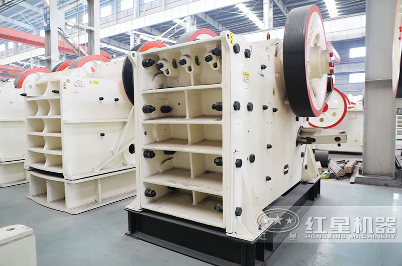 每小時500噸大型破碎機(jī)多少錢一臺？